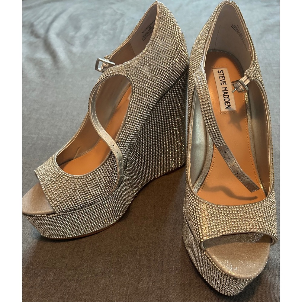Steve Madden Macie Rhinestone Wedge Sandals Silver Platform Peep Toe Wedges